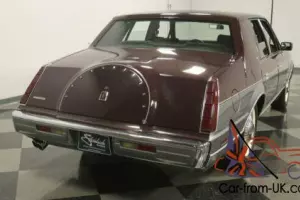 1984 Lincoln Continental Valentino