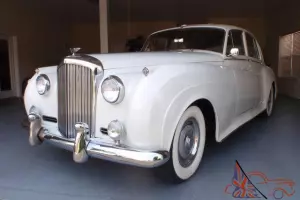 1956 Bentley S1 - I6, Auto, CD, Air, Wedding Limo - Rolls Royce Silver Wraith