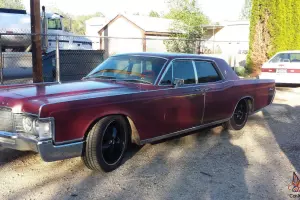 1969 Lincoln Continental 4 door