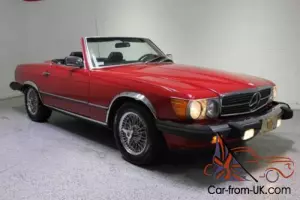 1987 Mercedes-Benz 500-Series 560 SL 2dr Convertible Photo