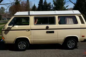 1981 VOLKSWAGEN WESTFALIA POP UP CAMPER ONLY 132,805 !!!