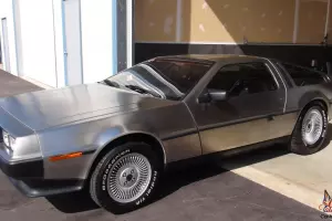 1983 DELOREAN