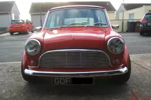  MORRIS MINI 1000 RED 