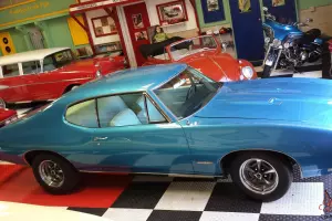 Pontiac : Le Mans 2 Door Coupe