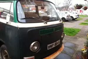 vw EARLY BAY doormobile 1969 original uk rhd project