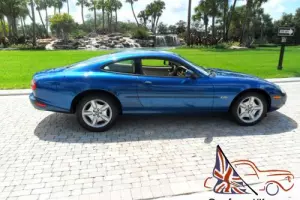 1997 Jaguar XK8 XK8 2dr Coupe Coupe 2-Door Automatic 5-Speed