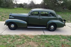 Cadillac : Other LASALLE SEDAN