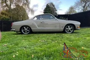 VW KARMANN GHIA 1972 - GREAT CONDITION