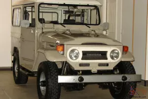 Toyota : Land Cruiser fj40