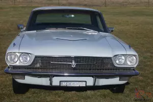 Ford Thunderbird 1966 in Crookwell, NSW