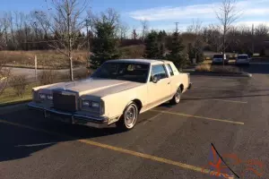 Lincoln : Town Car Signature Series Photo