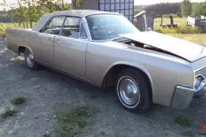 Lincoln : Continental continental convertible 4 suicide doors