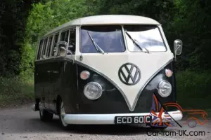 VW Splitscreen Campervan / Split Screen Classic Camper Van VOLKSWAGEN