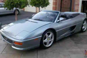 Ferrari : 355 Spider