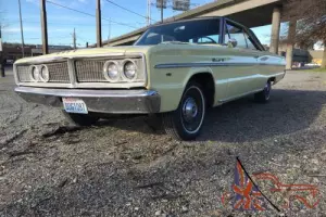 1966 Dodge Coronet Photo
