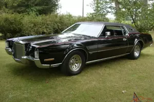 Lincoln Mark IV