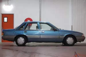 Holden Commodore VL Executive 1986 Melbourne Stock Previous Elderly Owner in Kensington, VIC
