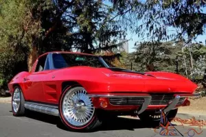 Chevrolet : Corvette Stingray