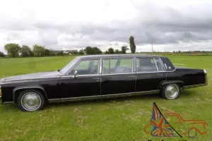 1988 CADILLAC 6 door diesel V8 Limo Prom /Wedding/Party black limousine Brougham Photo