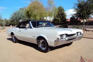67 Olds Cutlass Convertable  Sunny Arizona