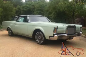 1971 Lincoln Continental Mark III Photo
