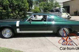 GM Muscle Car 1972 Delta 88 Royal Oldsmobile 8 Cylinder