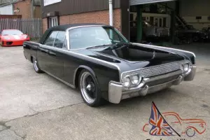  1961 Lincoln Continental Convertible 