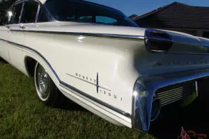  1960 Oldsmobile 98 394 Rocket V8 
