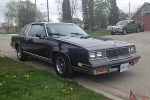 Oldsmobile : Cutlass Cutlass Calais