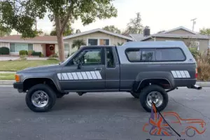 1984 Toyota Pickup SR5