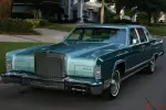 Lincoln : Town Car WILLIAMSBURG SE MOONROOF- 30K MI