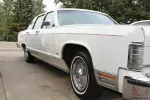Lincoln : Continental Town Car