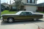 Lincoln : Continental 4 door sedan