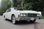 Lincoln Continental 1967 in Gymea Bay, NSW