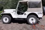 Mitsubishi  jeep