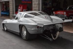 63 Chev Corvette Split window    ( Race car )