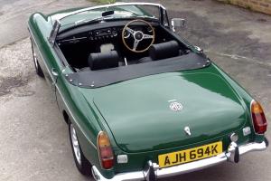 1971 MGB Overdrive Roadster in British Racing Green IMMACULATE CONDITION Photo