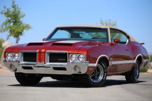 DOCUMENTED CONCOURS QUALITY 1971 OLDSMOBILE 442 W-3O 1 OF 563 PRODUCED SHOW CAR Photo