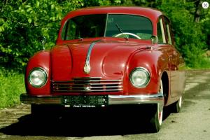 Tatra 600, tatraplan, 1951, sedan, red, beige, cream, retro, refurbished Photo
