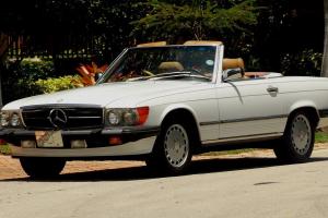 1988 MERCEDES BENZ 560SL ROADSTER INCREDIBLE CONDITION INSIDE AND OUT A MUST SEE