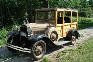 Ford : Model A Woody Wagon Photo