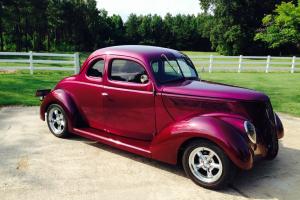 All steel 1937 Ford Coupe Photo