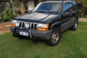 Jeep Grand Cherokee Limited 4x4 1997 4D Wagon 4 SP Automatic 4x4 4L in Thornlie, WA
