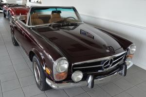 1971 Mercedes 280SL in excellent condition. Photo