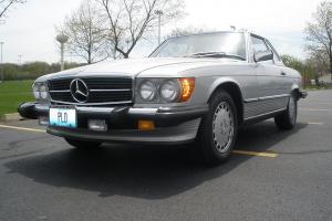 1988 Mercedes 560SL 1 owner, Low miles, Service history from day 1 All original! Photo