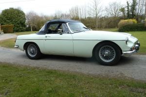  MG B Roadster. 1969. HERITAGE SHELL restoration. OVERDRIVE. WIRES.  Photo