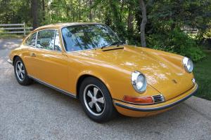 1969 Porsche 911S Sunroof Coupe Bahama Yellow 53.5 K Orig. Garage Find Photo