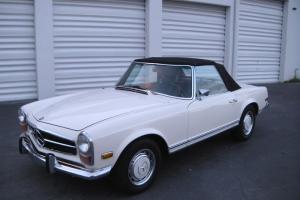 1969 Mercedes Benz W113 280SL Pagoda Automatic with A/C Photo