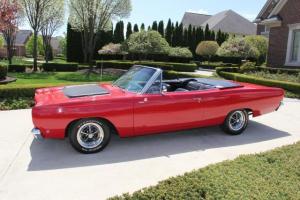 1968 Road Runner Convertible Creation 440  6 Pack Restored Gorgeous HOT Show Car Photo