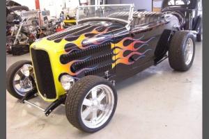 1932 FORD ROADSTER HOT WHEELS EDITION CUSTOM PAINT OVER 100K CAR Photo